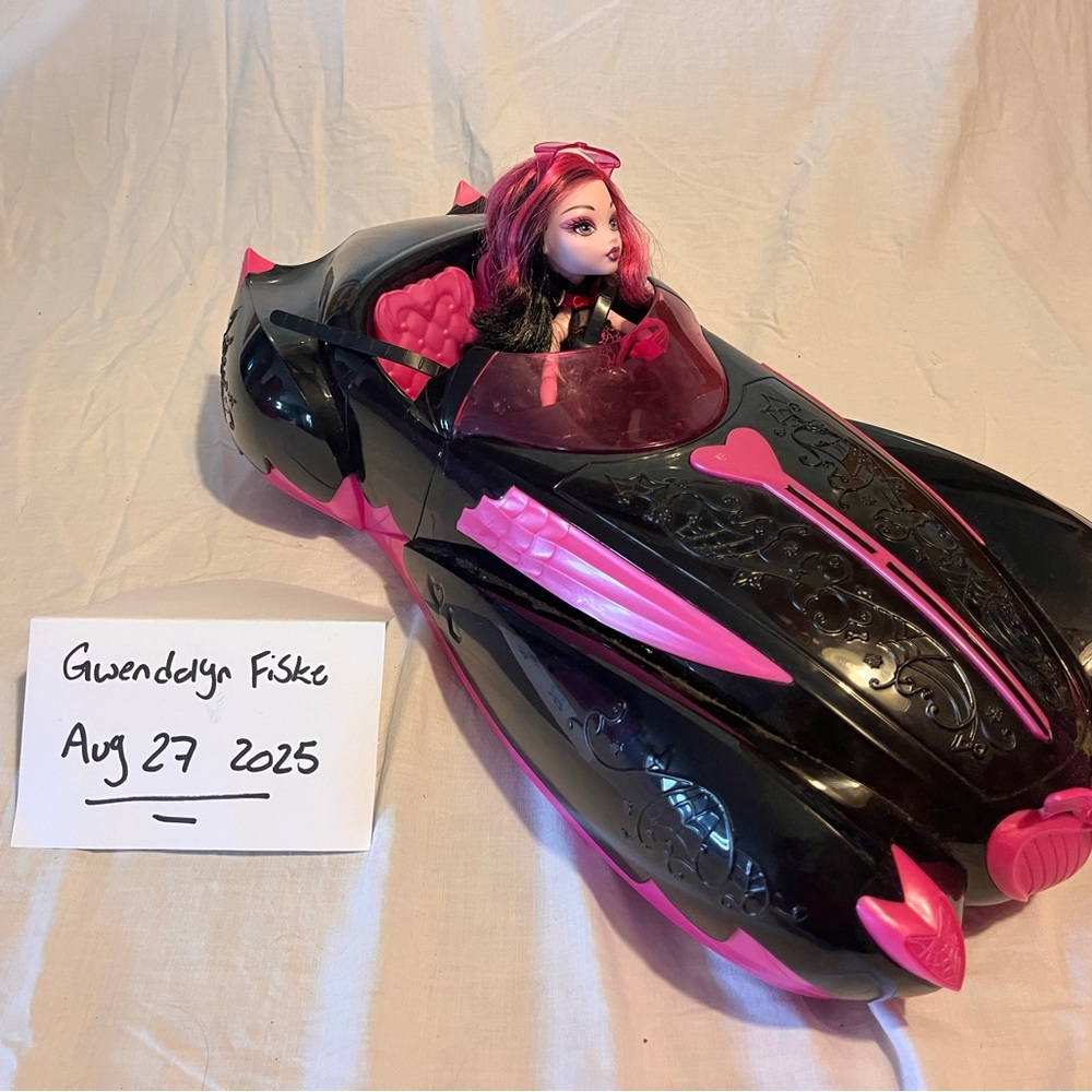 Monster high Draculara roadster